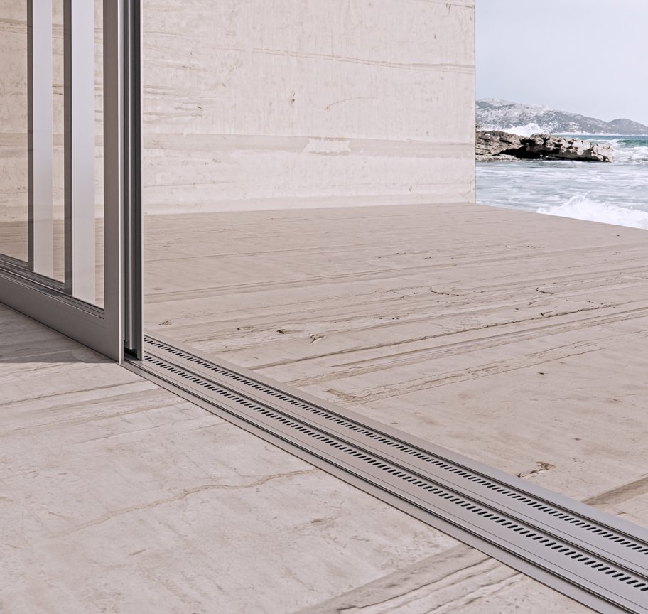 LINEAR FRAME & UNOBSTRUCTED TRANSIT